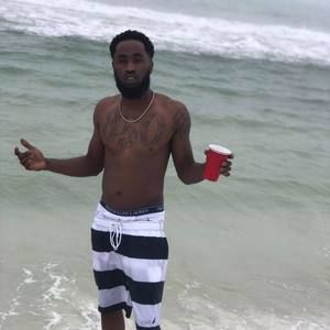 Meet your Posher, Leeantonio